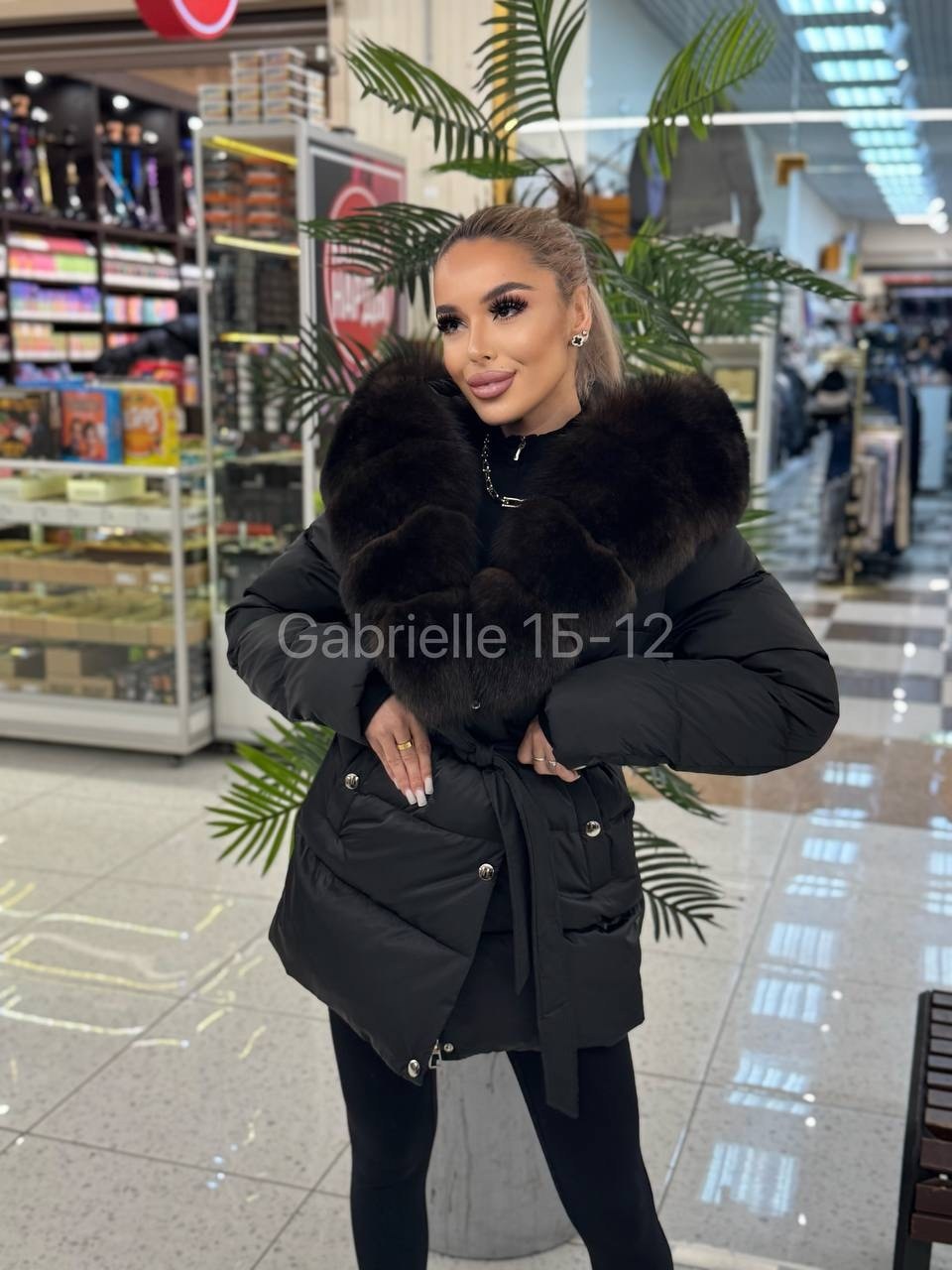 пуховики с мехом,пуховики с натуральным мехом,короткий пуховик,зимние куртки,женская зимняя куртка