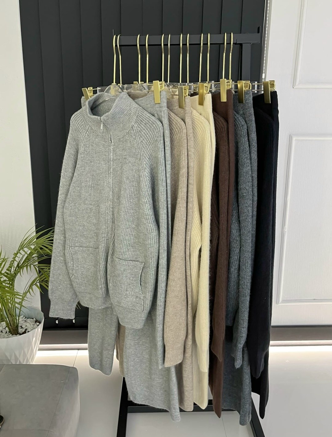 костюмы женские,костюм молочный,трикотажный костюм,костюмы двойки,вязаные костюмы