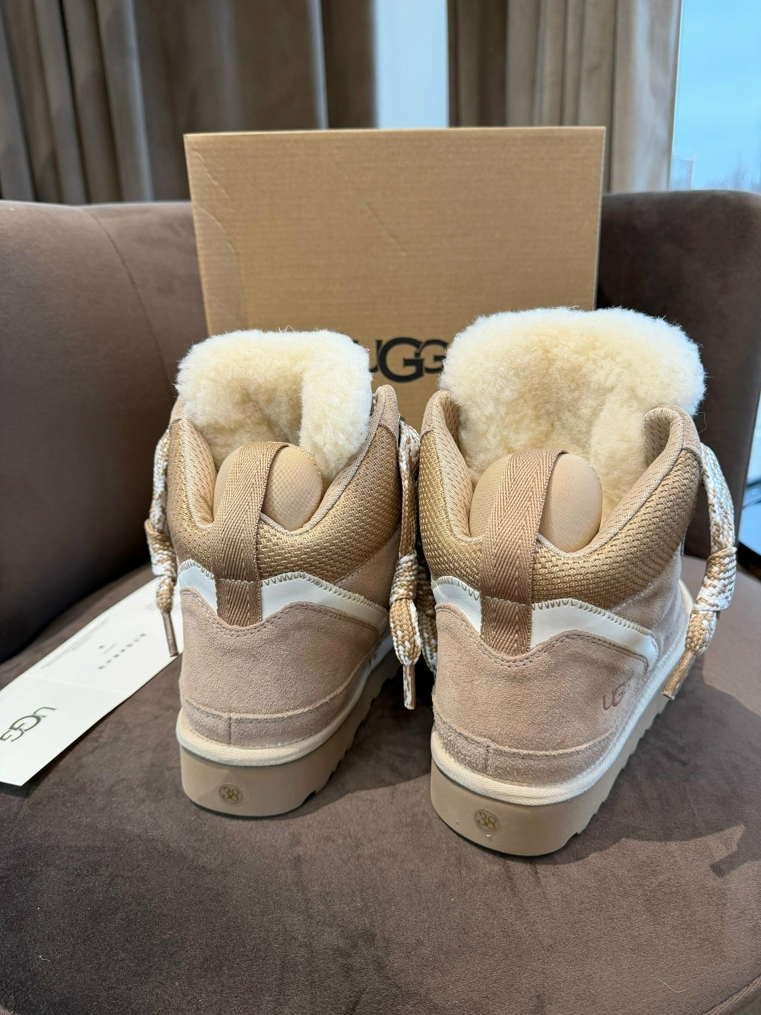 ,угги женские,зимние кроссовки,зимняя ,кроссовки зимние женские