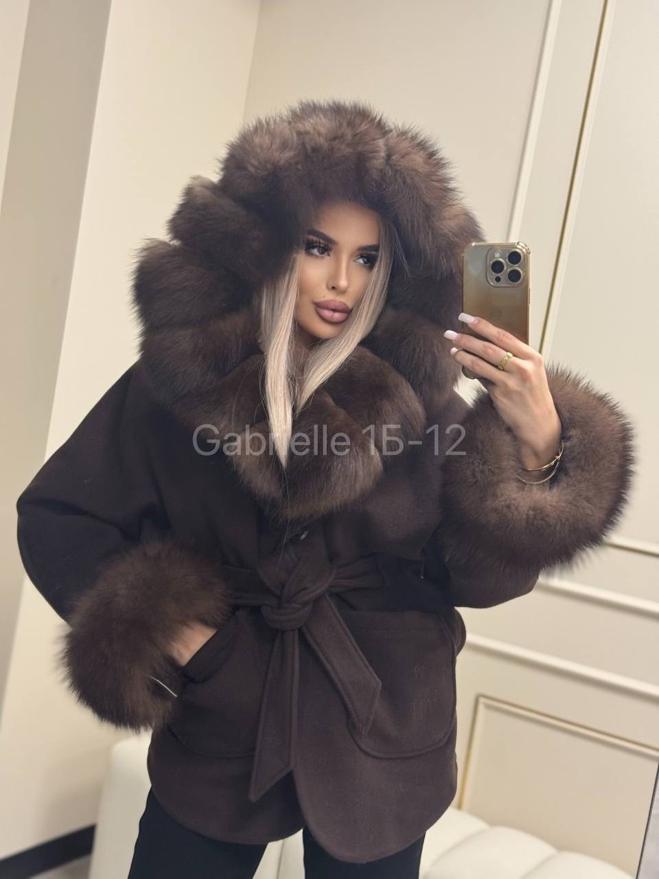 пальто с мехом,пальто с натуральным мехом,полупальто с мехом,пальто женское с мехом,пальто кашемировое