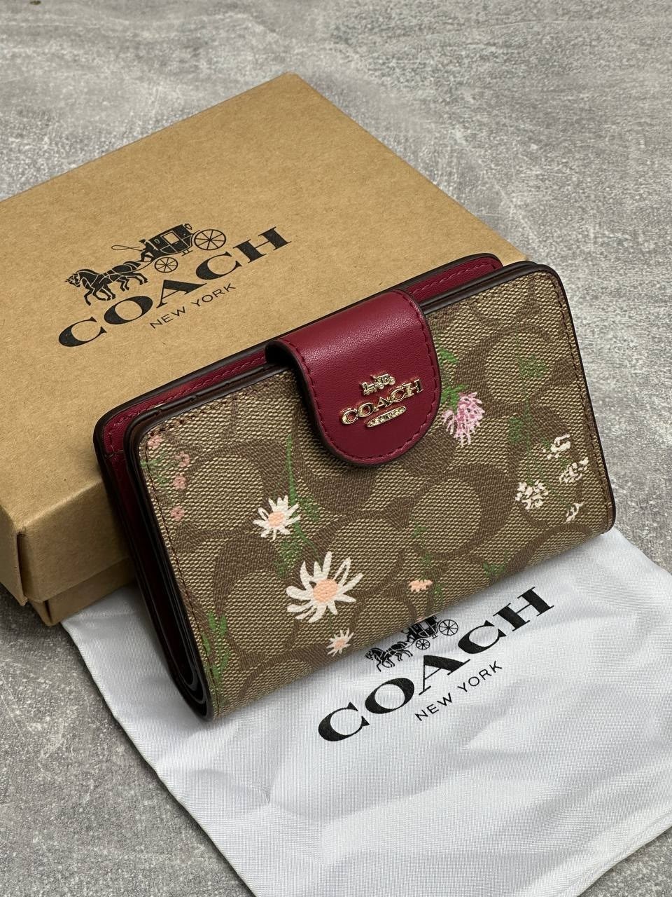 женский кошелек coach,женские кошельки,кошелек брендовый,coach кошелек,брендовый кошелек coach