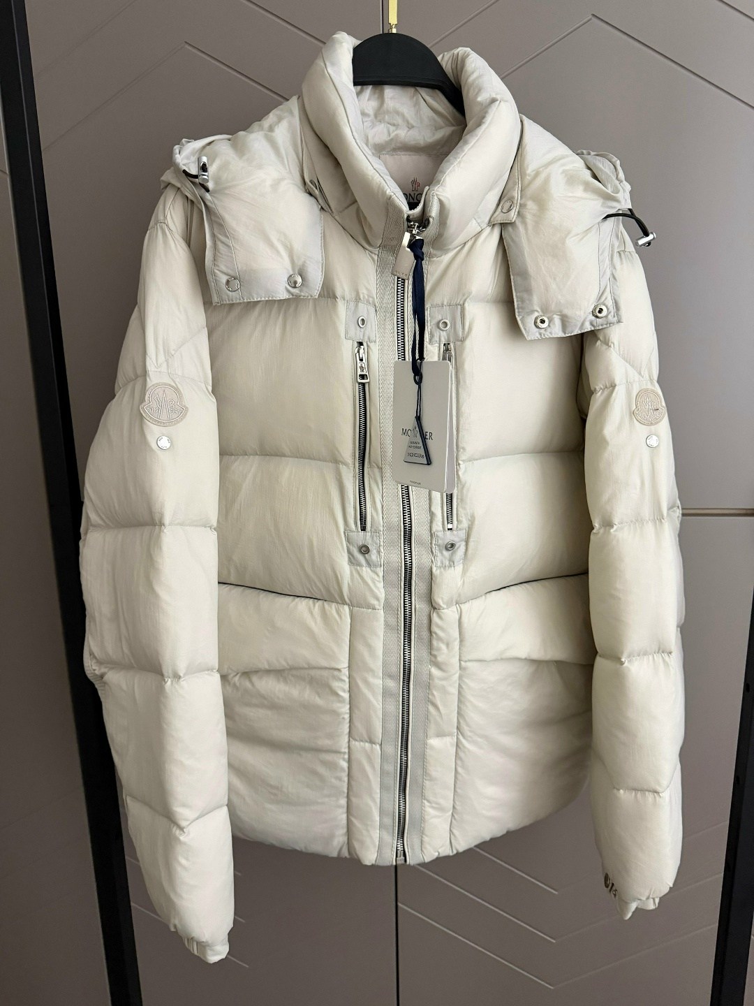 куртка женская,куртка зимняя женская,куртка,стильные пуховики,демисезонная куртка