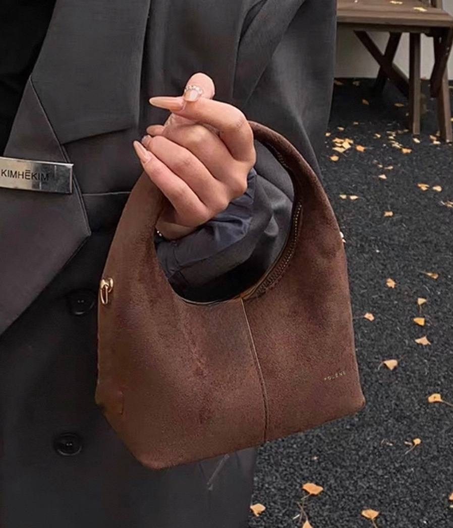 замшевая сумка женская,замшевая сумка,сумка модная,стильная сумка,вместительная замшевая сумка