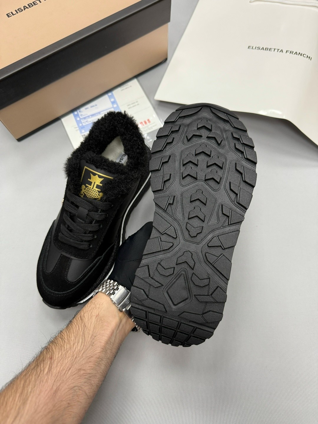 женские зимние кроссовки с мехом,кроссовки зимние женские,кроссовки женские,кроссовки на меху,зимние кроссовки