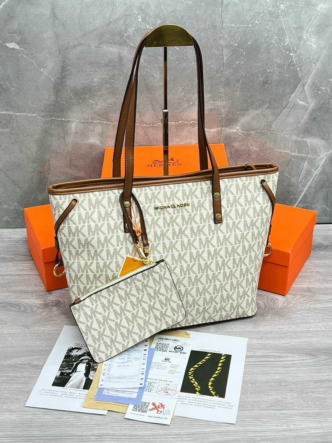 женская cумка michael kors,сумка michael kors,сумка michael kors оригинал,сумка шоппер michael kors,сумка тоут michael kors