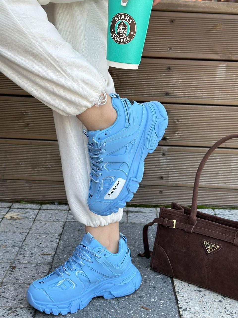 кроссовки женские balenciaga,баленсиага кроссовки трек розовые,кроссовки баленсиага розовые,женские кроссовки,кроссовки розовые