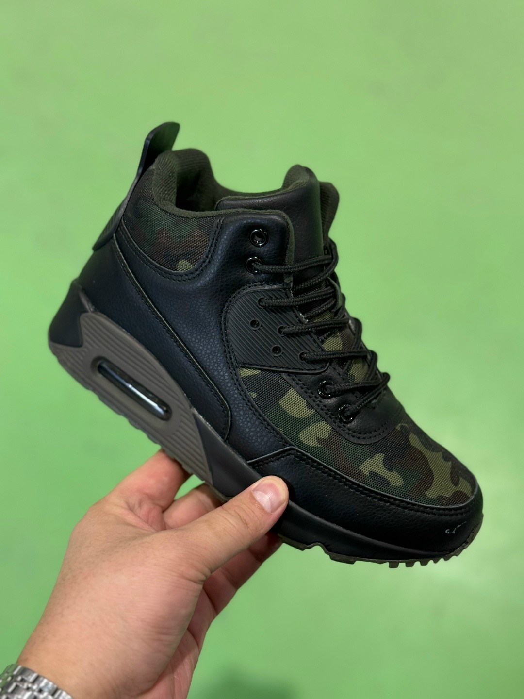 кроссовки,зимние кроссовки,мужские кроссовки зимние, мужская кроссовки,зимняя мужская