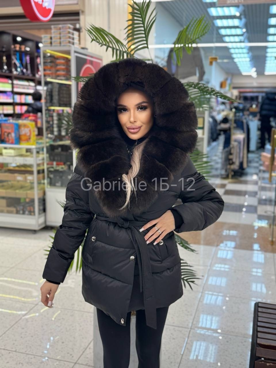 пуховики с мехом,пуховики с натуральным мехом,короткий пуховик,зимние куртки,женская зимняя куртка