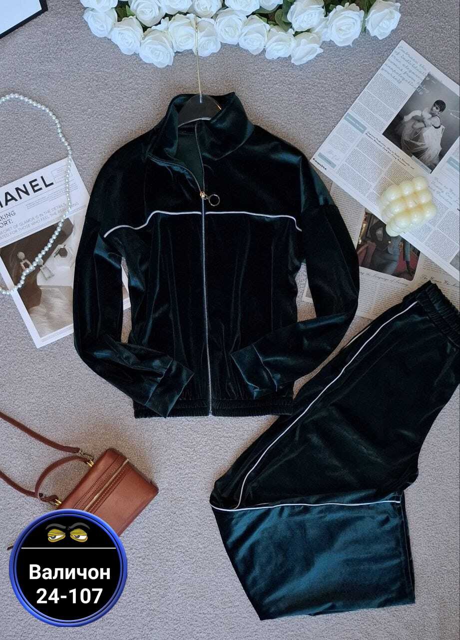 костюмы спортивные велюровые,спортивные костюмы женские,модные костюмы,костюм велюровый,велюровый спортивный костюм женски