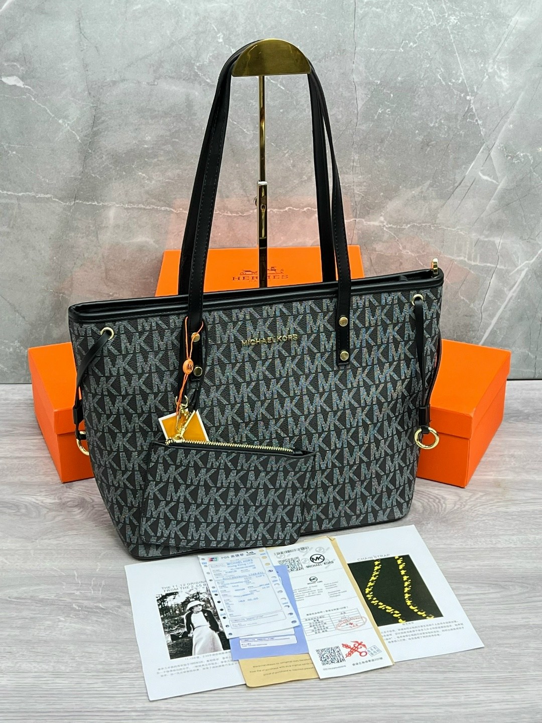 женская cумка michael kors,сумка michael kors,сумка michael kors оригинал,сумка шоппер michael kors,сумка тоут michael kors