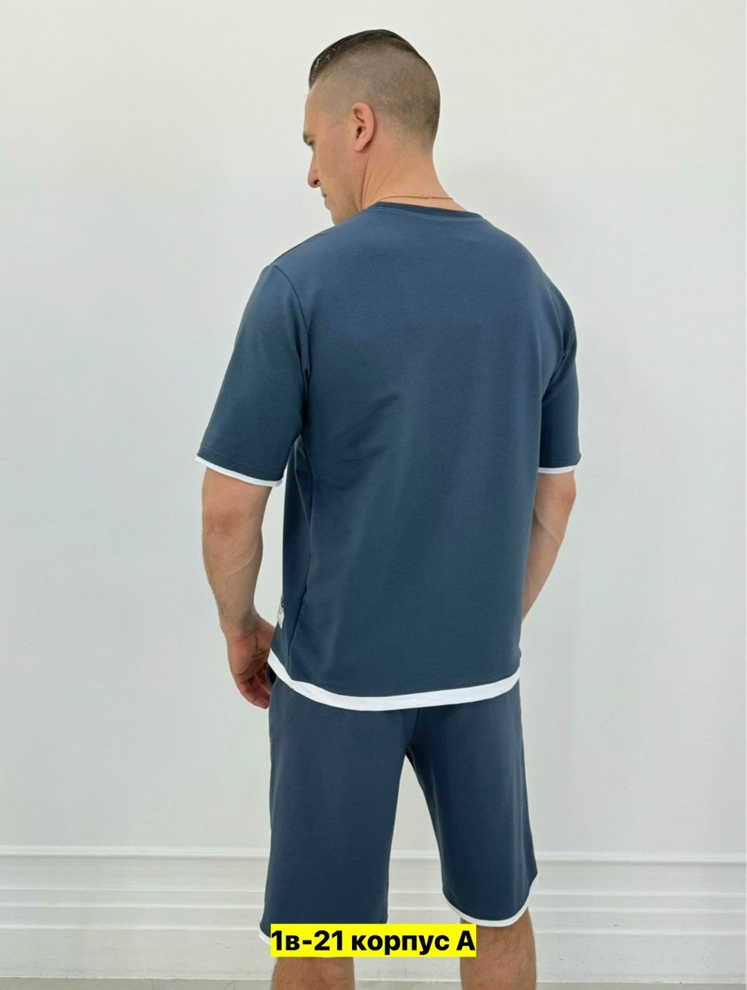 костюмы спортивные мужские,спортивные костюм мужские с шортами,спортивные костюм,костюм спортивный мужской с шортами и футболкой,мужская мода
