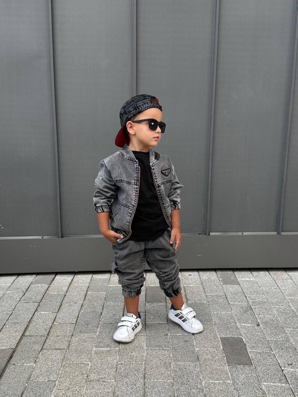 модные маленькие мальчики,очень стильный мальчик,стильный образ для мальчика,маленький мальчик одежда,детский модда малчик одиночка