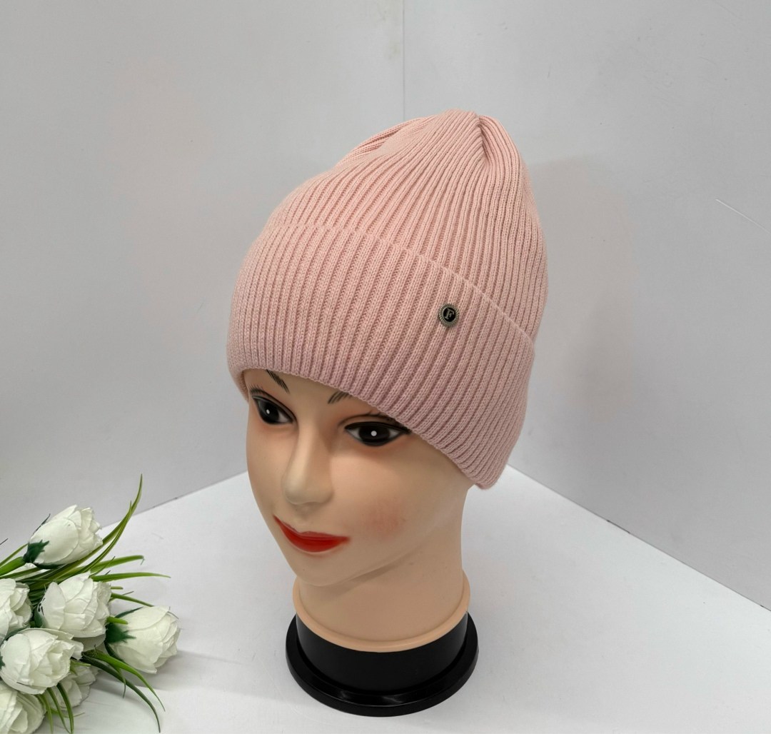 шапка женская,что такое шапка,женская вязаная шапка,шапка для женщин,шапка женская на флисе