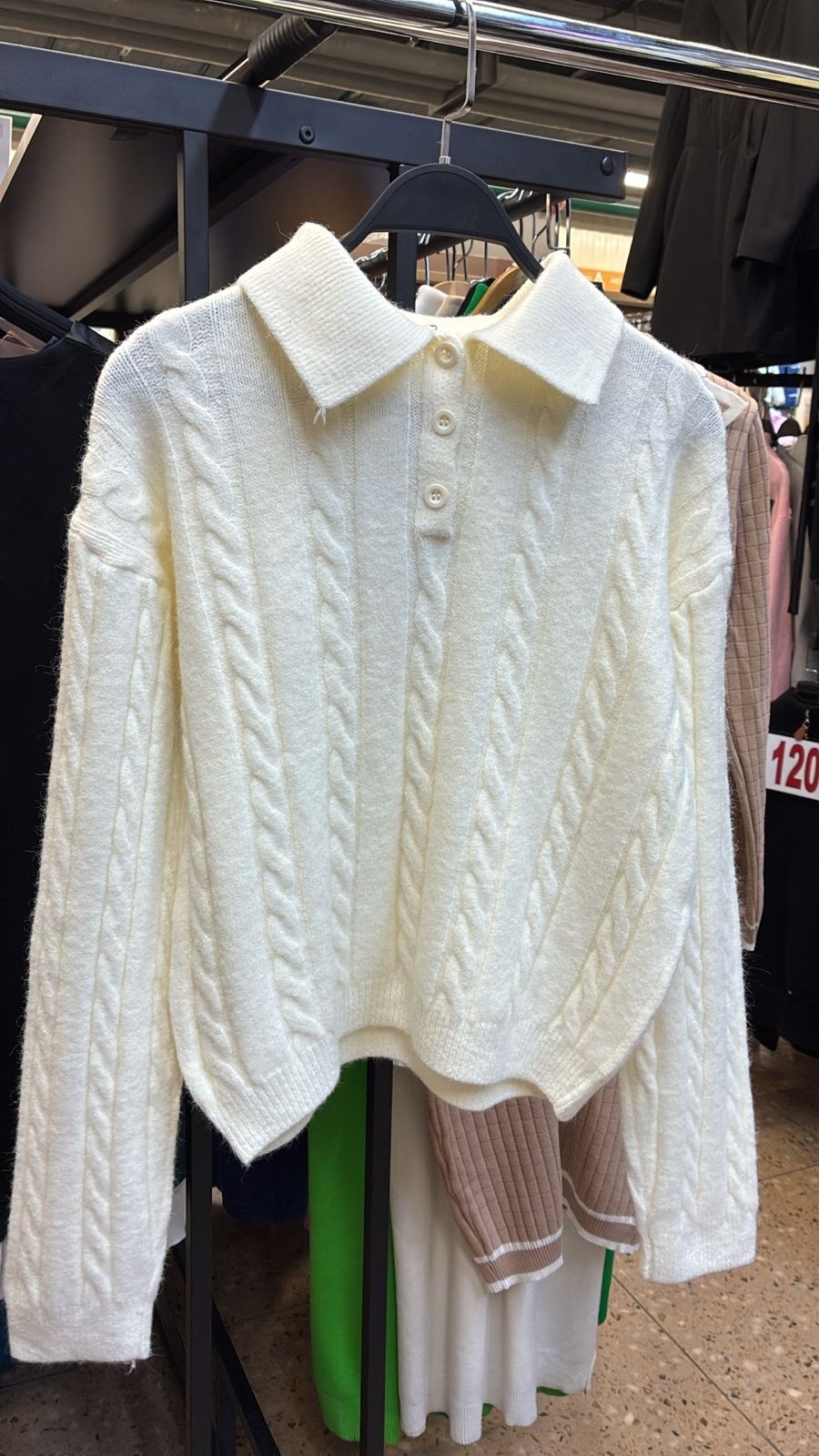 свитер с воротником поло,свитер с воротником,трикотажный свитер,свитера женские,свитер поло