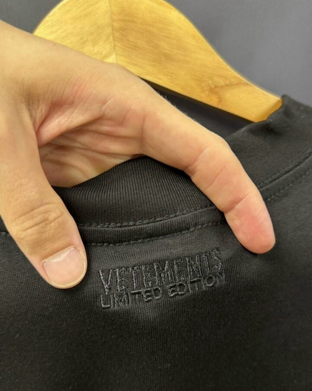 футболки женские мужские,футболка,футболки женская,футболки с принтами