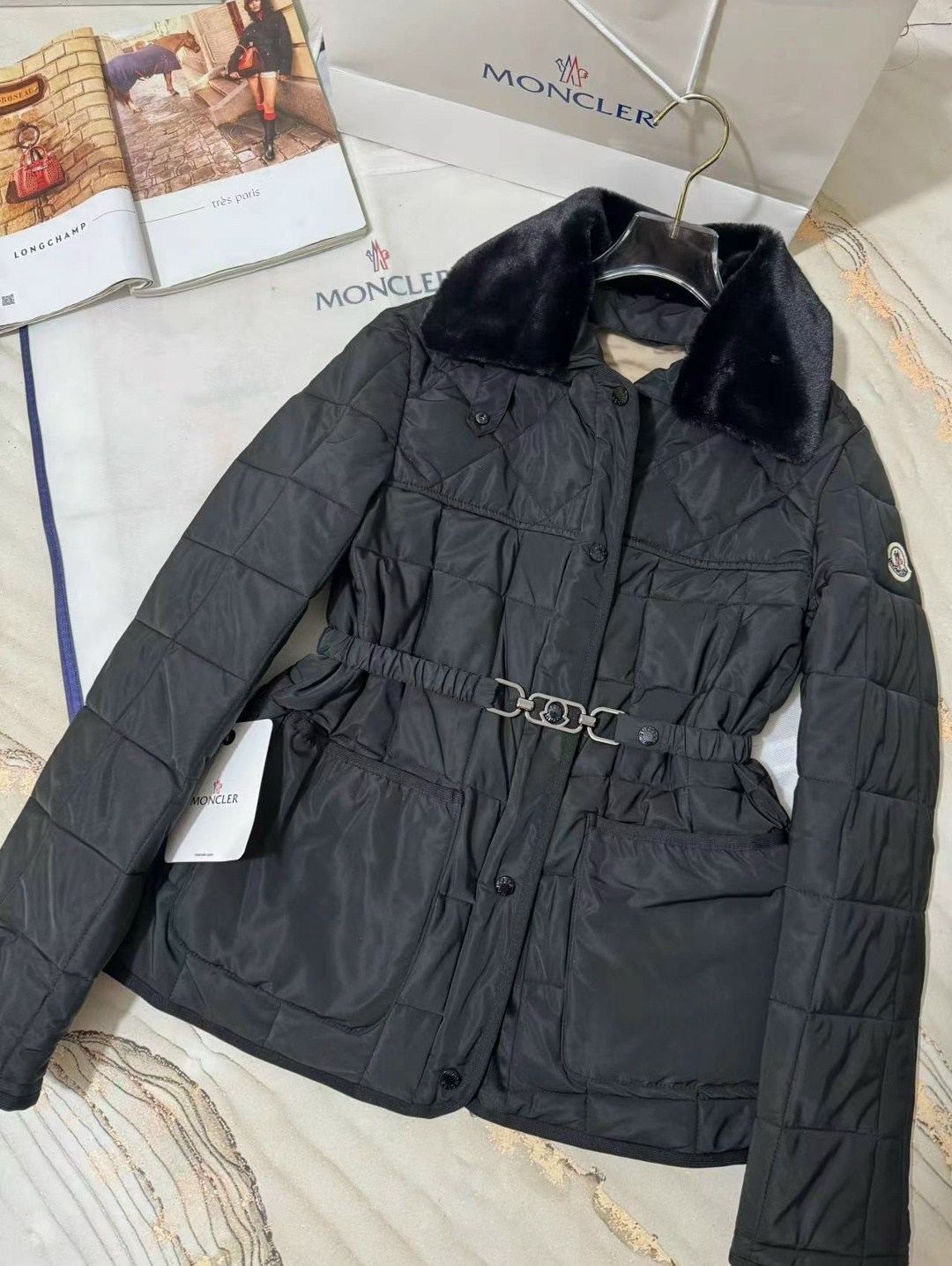 пуховик moncler женский,пуховик moncler,куртка демисезонная,куртка модная,куртка пуховик