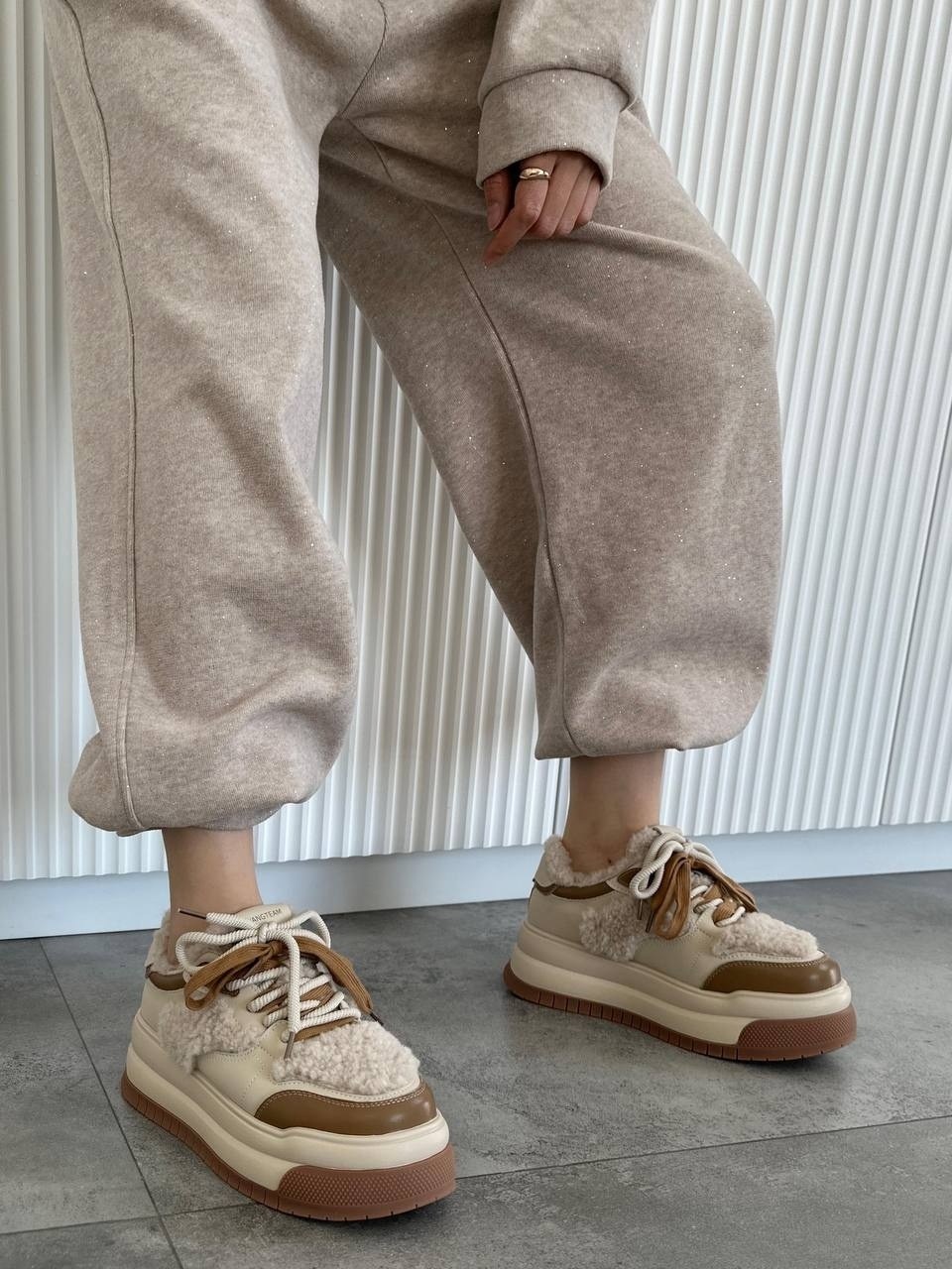 ,кроссовки со стразами,кроссовки с блестками женские,кроссовки женскиe,полуботинки со стразами