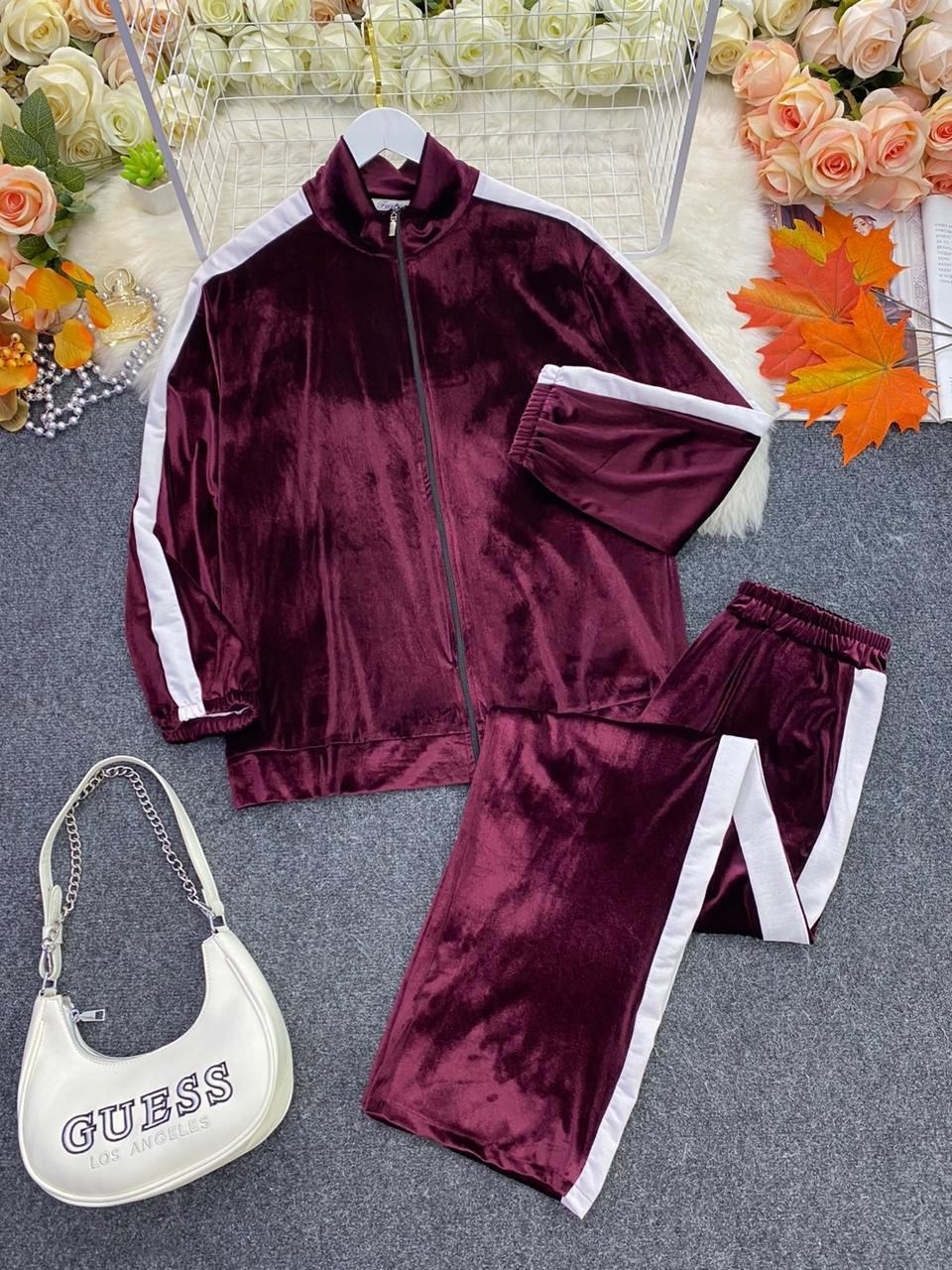 cпортивный костюм велюровый,велюровый спортивный костюм женски,велюровый спортивный костюм больших размеров,женский спортивный костюм большого размера,велюровый костюм женский спортивный