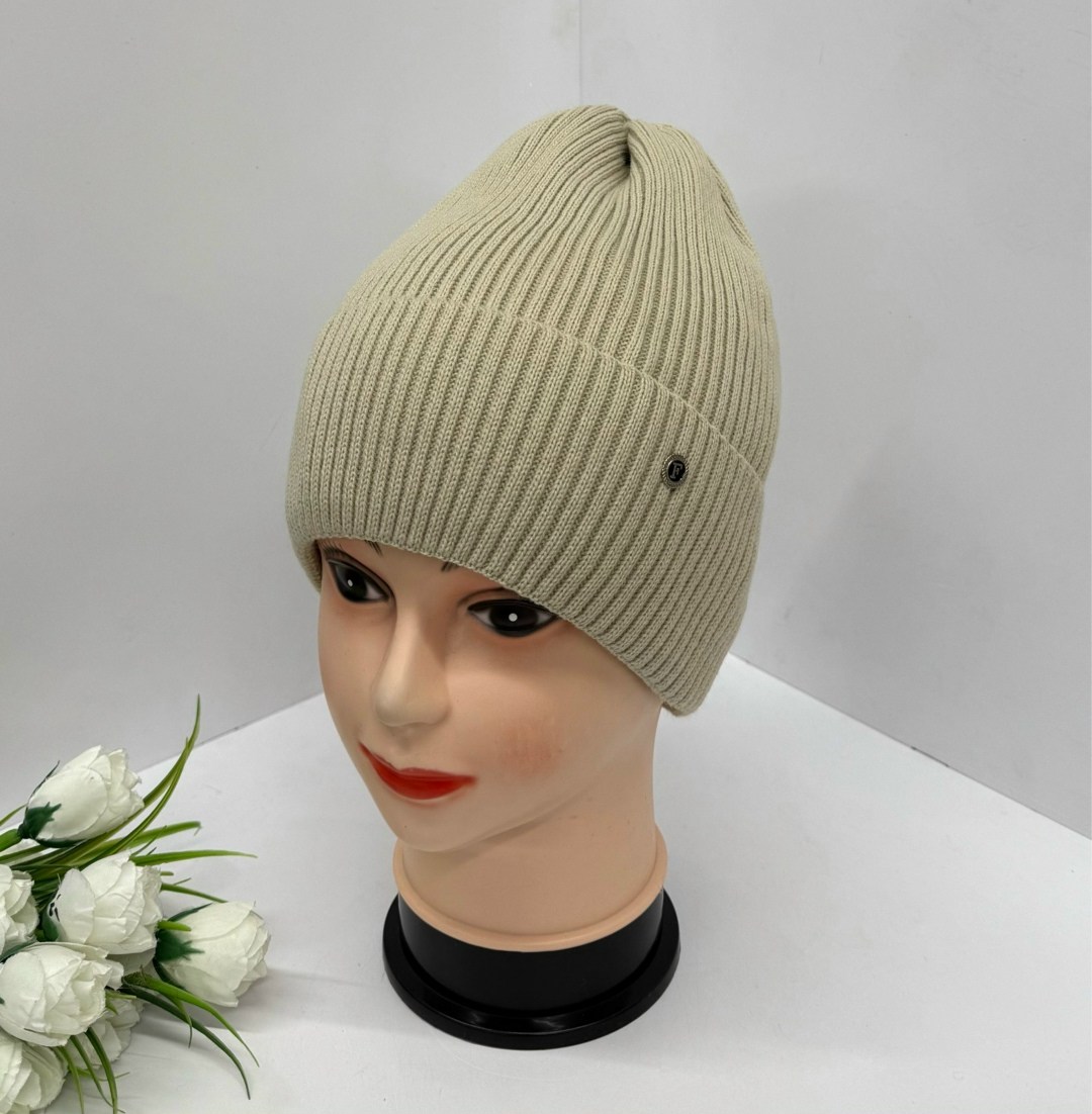 шапка женская,что такое шапка,женская вязаная шапка,шапка для женщин,шапка женская на флисе