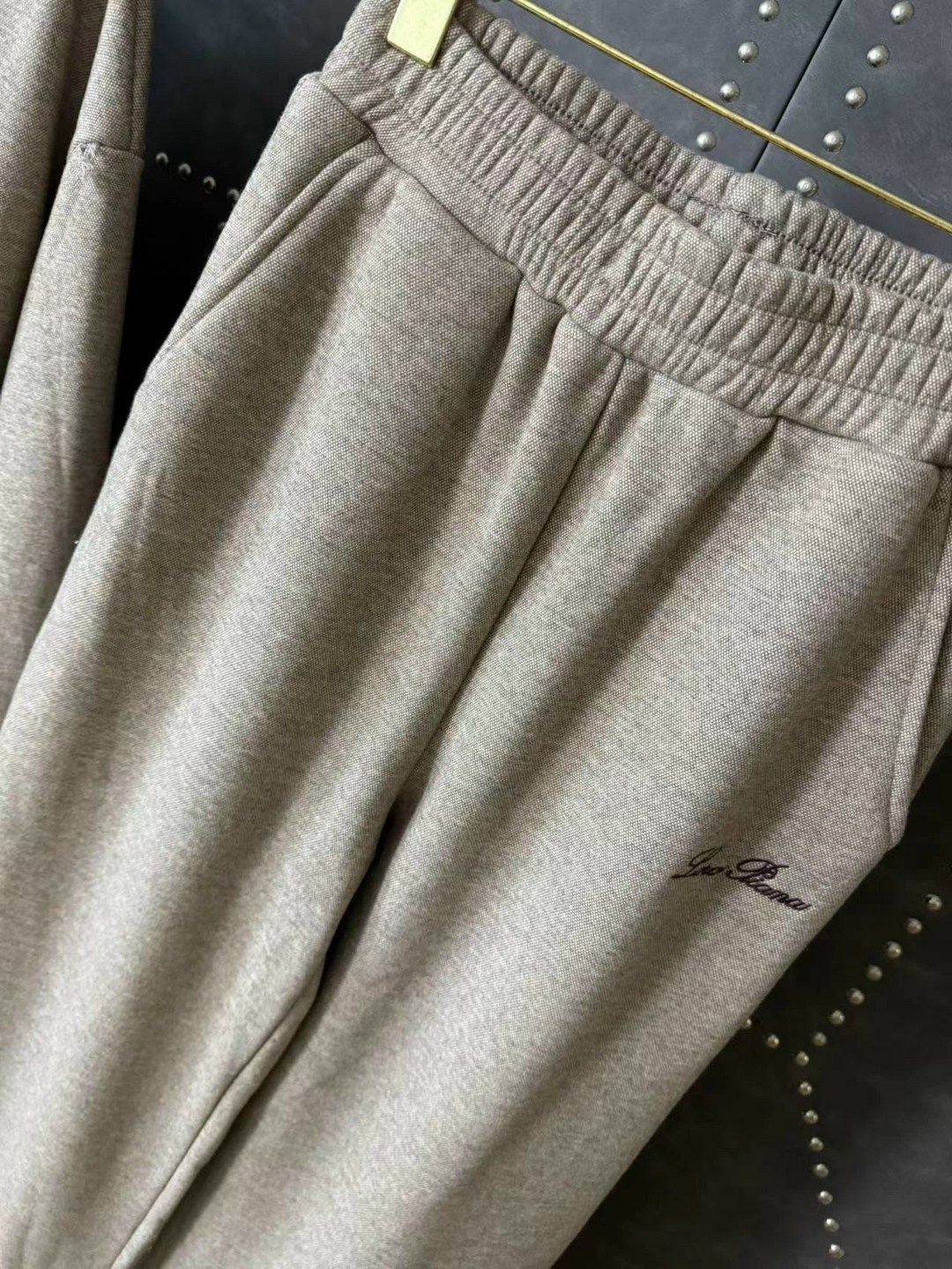 костюм тройка женский,костюм женский на флисе,теплый костюм,костюм тройка,костюм на флисе