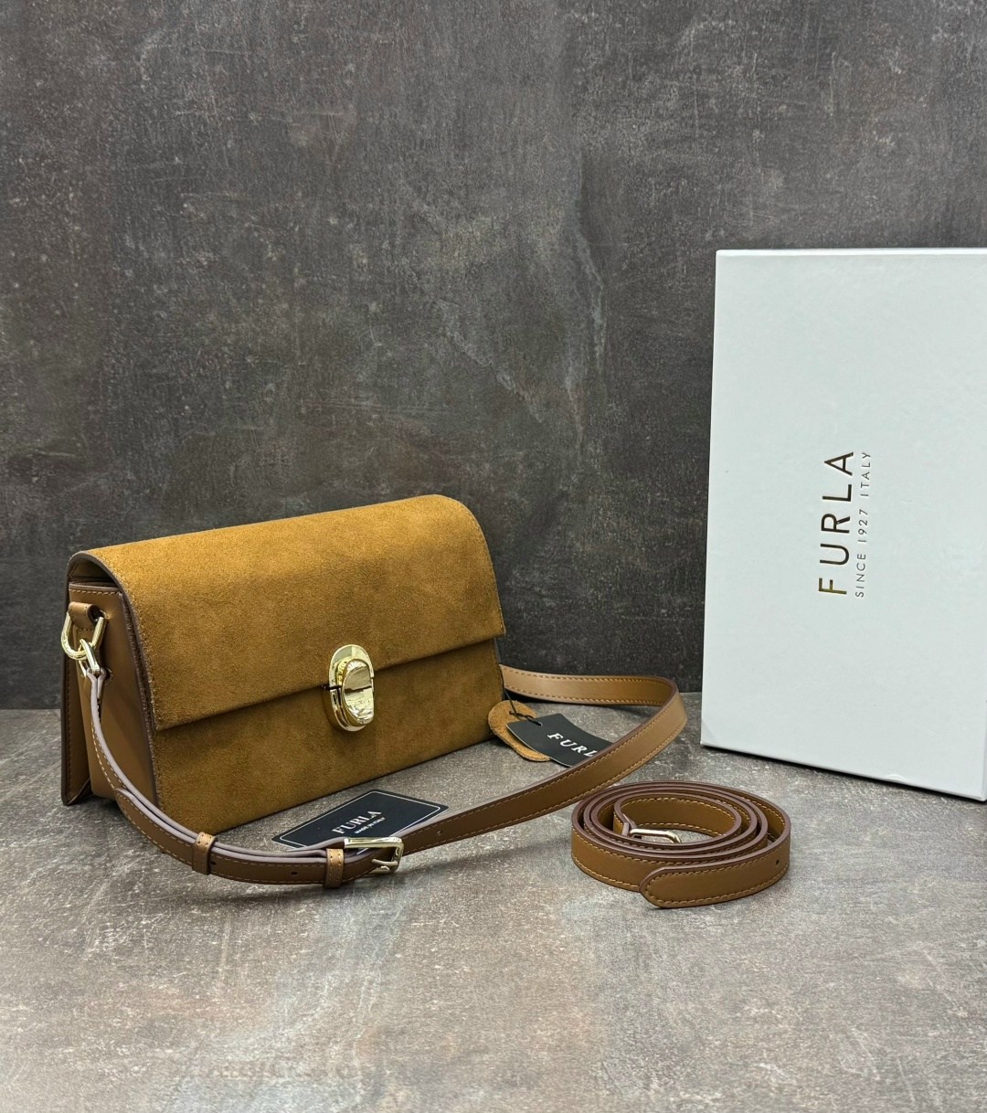 замшевая сумка,сумка,сумка женская furla,сумка фурла замшевая,сумка замшевая женская