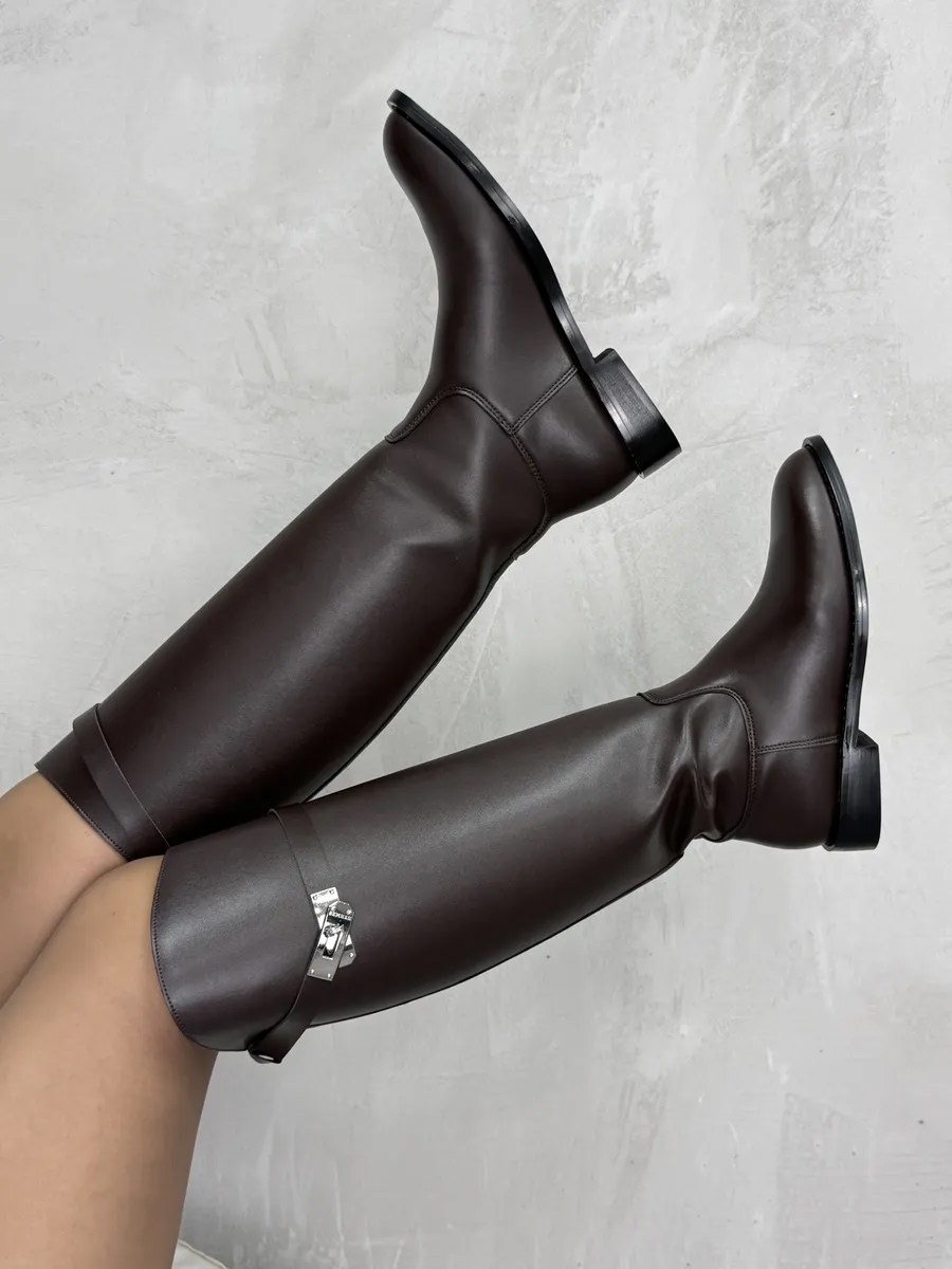 сапоги демисезонные женские,стильные сапоги,,сапоги модные,сапоги коричневые женские без каблука