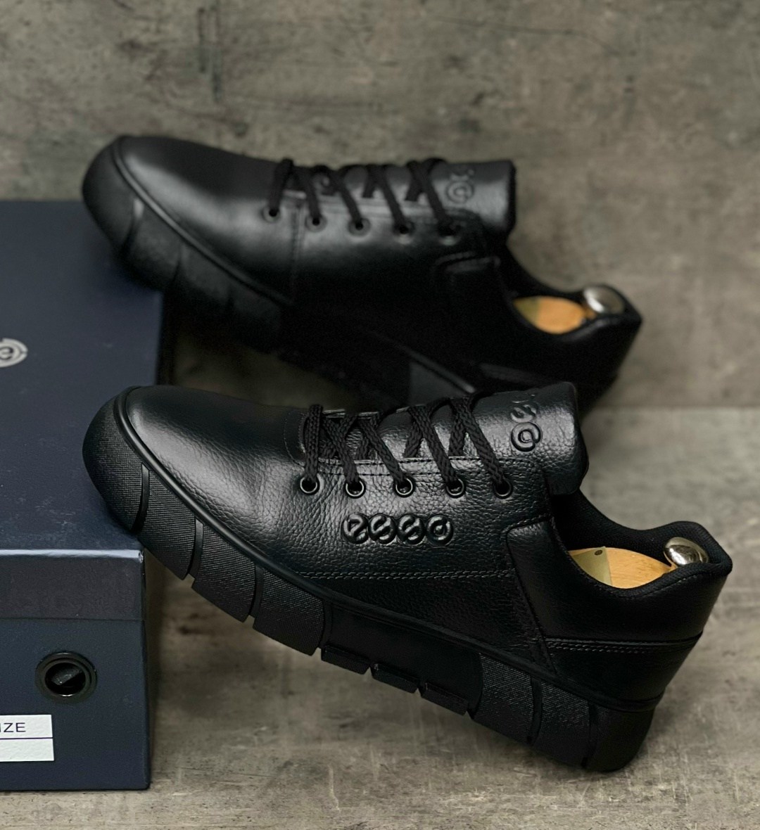 ,мужские кроссовки кожаные,кроссовки мужские из натуральной кожи,мужская  кроссовки,кеды мужские кожаные