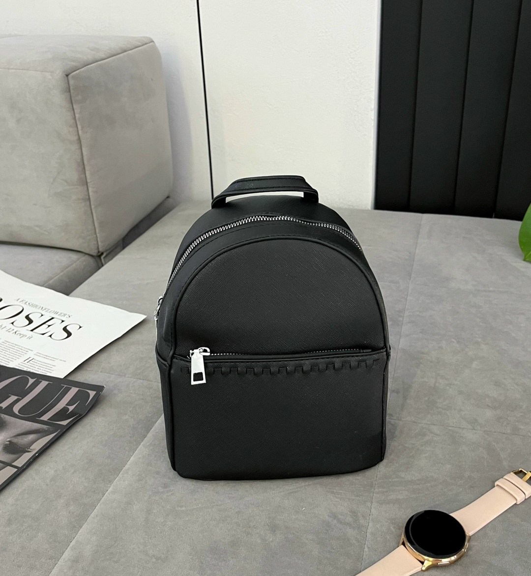 белый рюкзак,рюкзак женский белый,женский рюкзак,рюкзак,рюкзак стильный