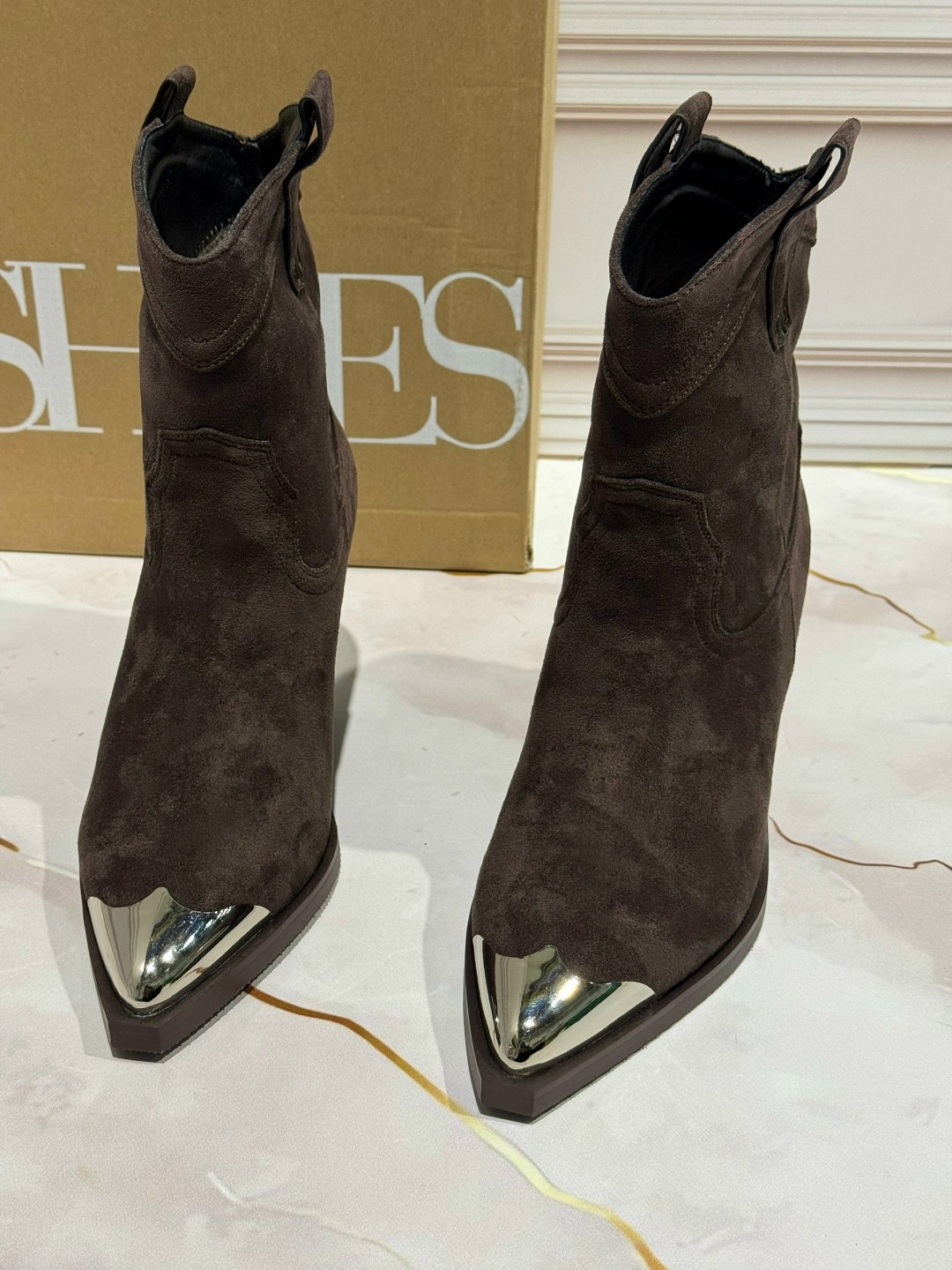 ,сапоги казаки,замшевые казаки,ботильоны казаки, женская