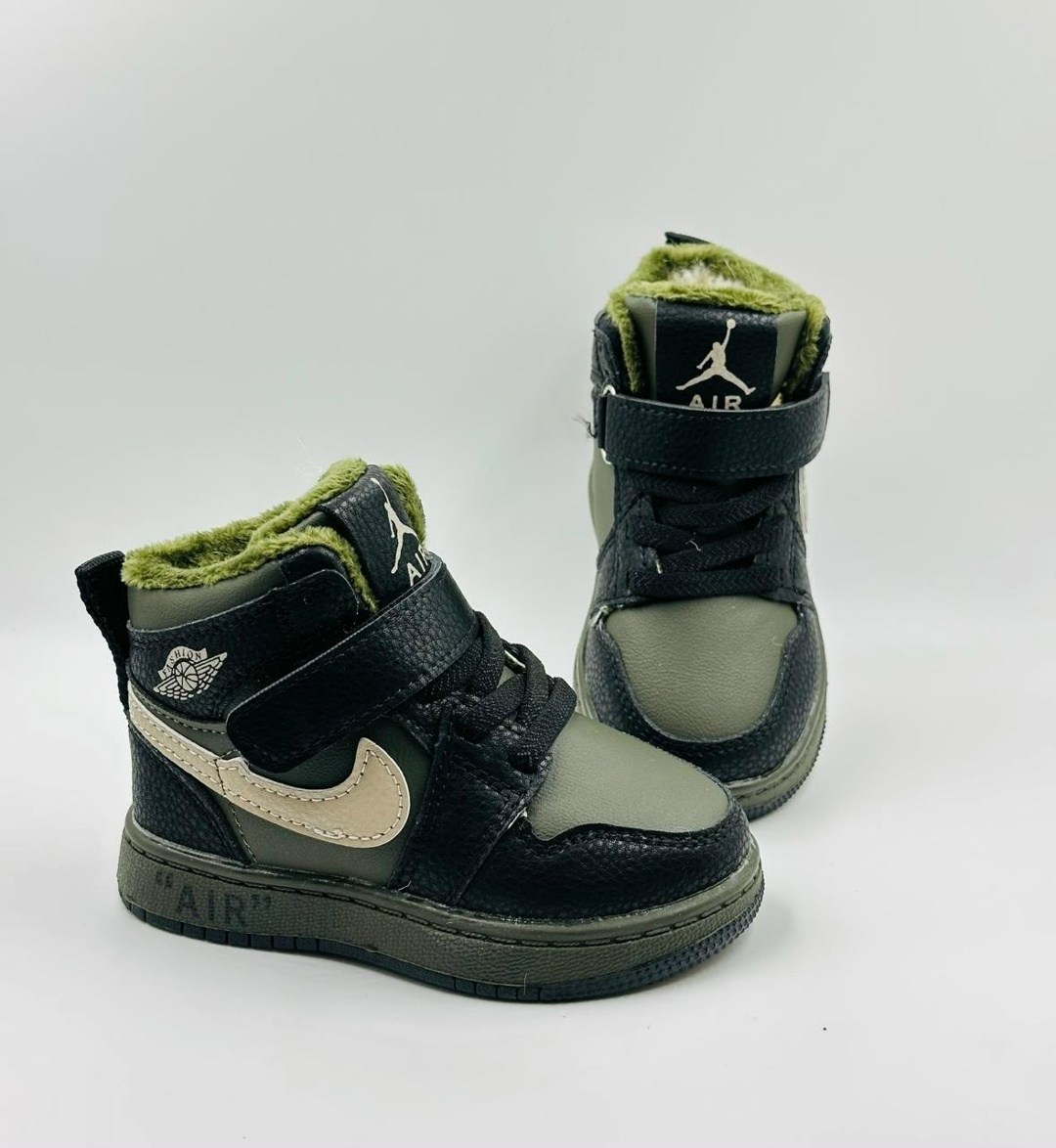 ботинки детские,детская ,детские кроссовки,ботинки для малыша,кроссовка детская