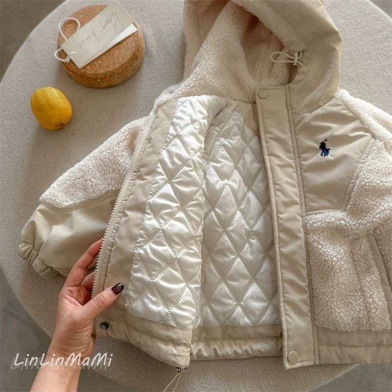 теплая куртка,куртка демисезонное,куртка для малыша,детская куртка,куртка из овечьей шерсти