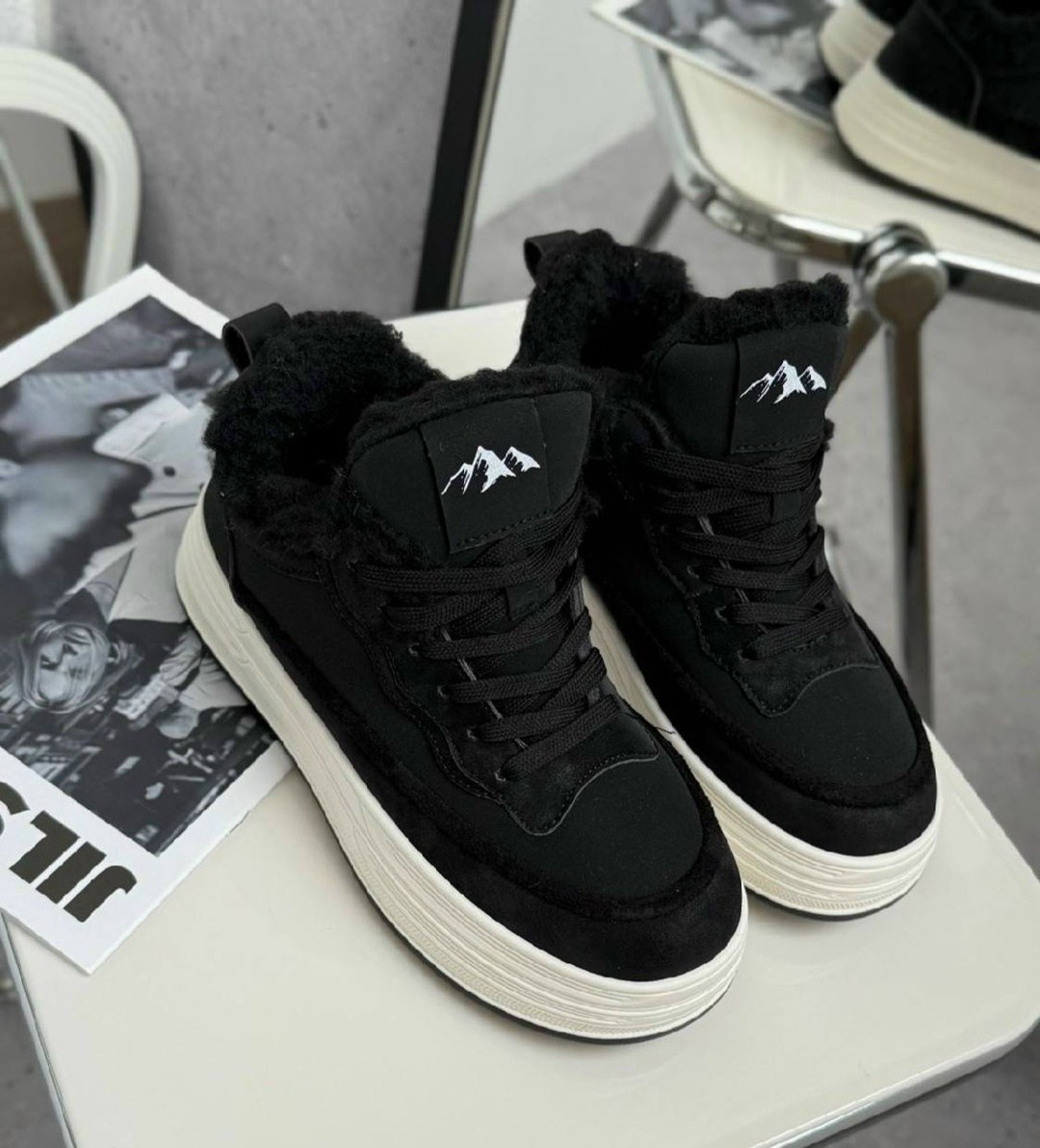 ,зимние кроссовки женские с мехом,зимние женские кроссовки,кроссовки женскиe,женская