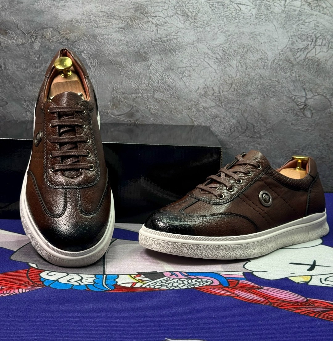 ,мужская ,кеды мужские,мужские кроссовки из натуральной кожи,мужская  кроссовки