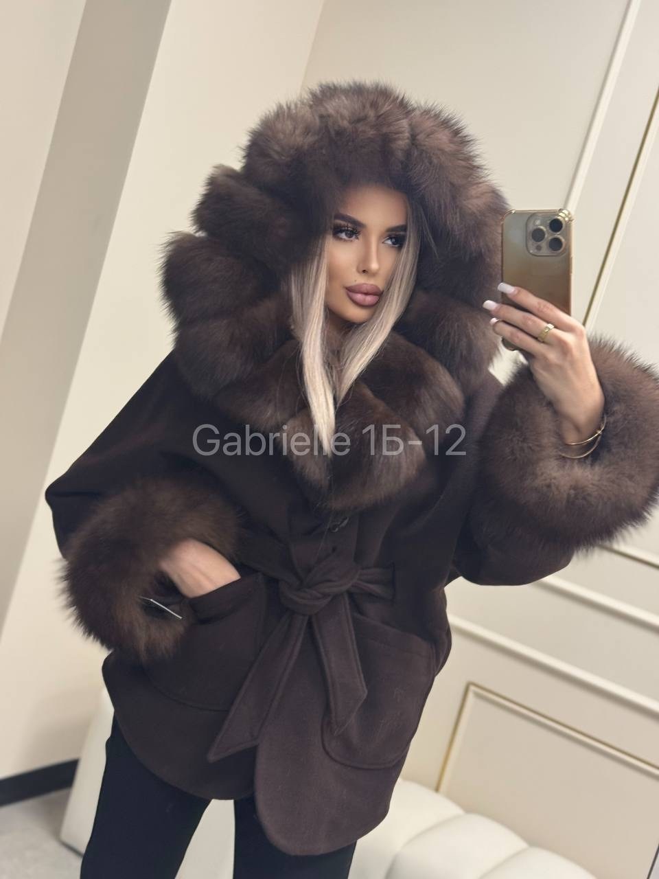 пальто с мехом,пальто с натуральным мехом,полупальто с мехом,пальто женское с мехом,пальто кашемировое