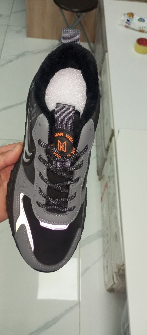 кроссовки,повседневные кроссовки,спортивная ,кроссовки демисезонные,мужские кроссовки