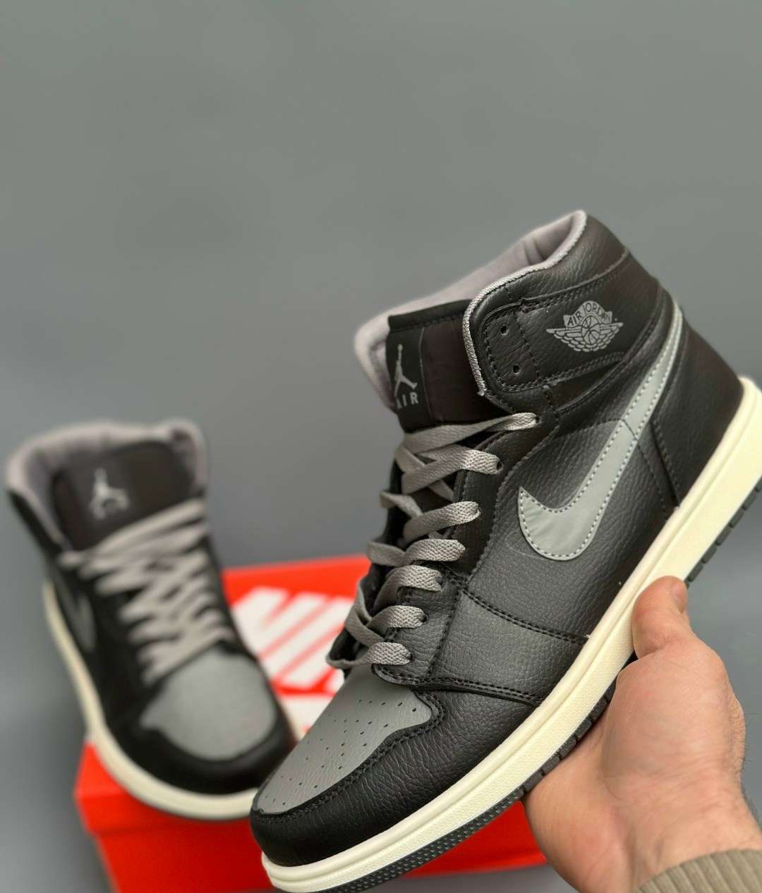 nike air jordan 1 retro high og,nike air jordan 1 retro high og shadow,nike air jordan 1 retro high,nike air jordan 1 mid,nike air jordan 1