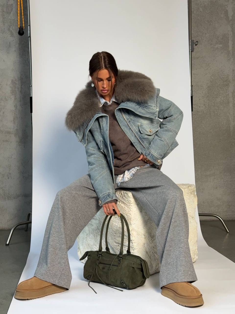 джинсовая куртка с мехом женская,джинсовая куртка с мехом,джинсовая куртка с меховым воротником,джинсовка с мехом женская,джинсовка с мехом