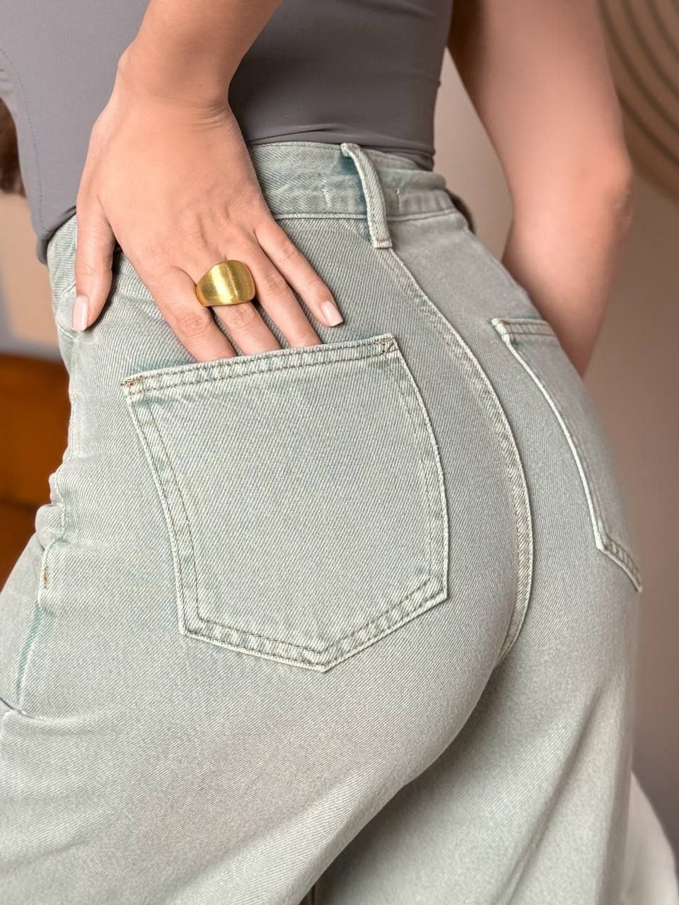 джинсы женские,джинсы модные,джинсовые брюки,стильные джинсы,брюки джинсы