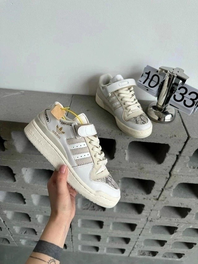 женские кроссовки adidas,кроссовки adidas,кроссовки адидас,кроссовки,кроссовки адидас женские