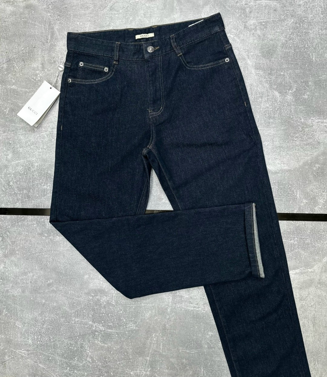 куртка gucci,кожаная куртка gucci,кожаный бомбер gucci,куртка гуччи,бомбер gucci