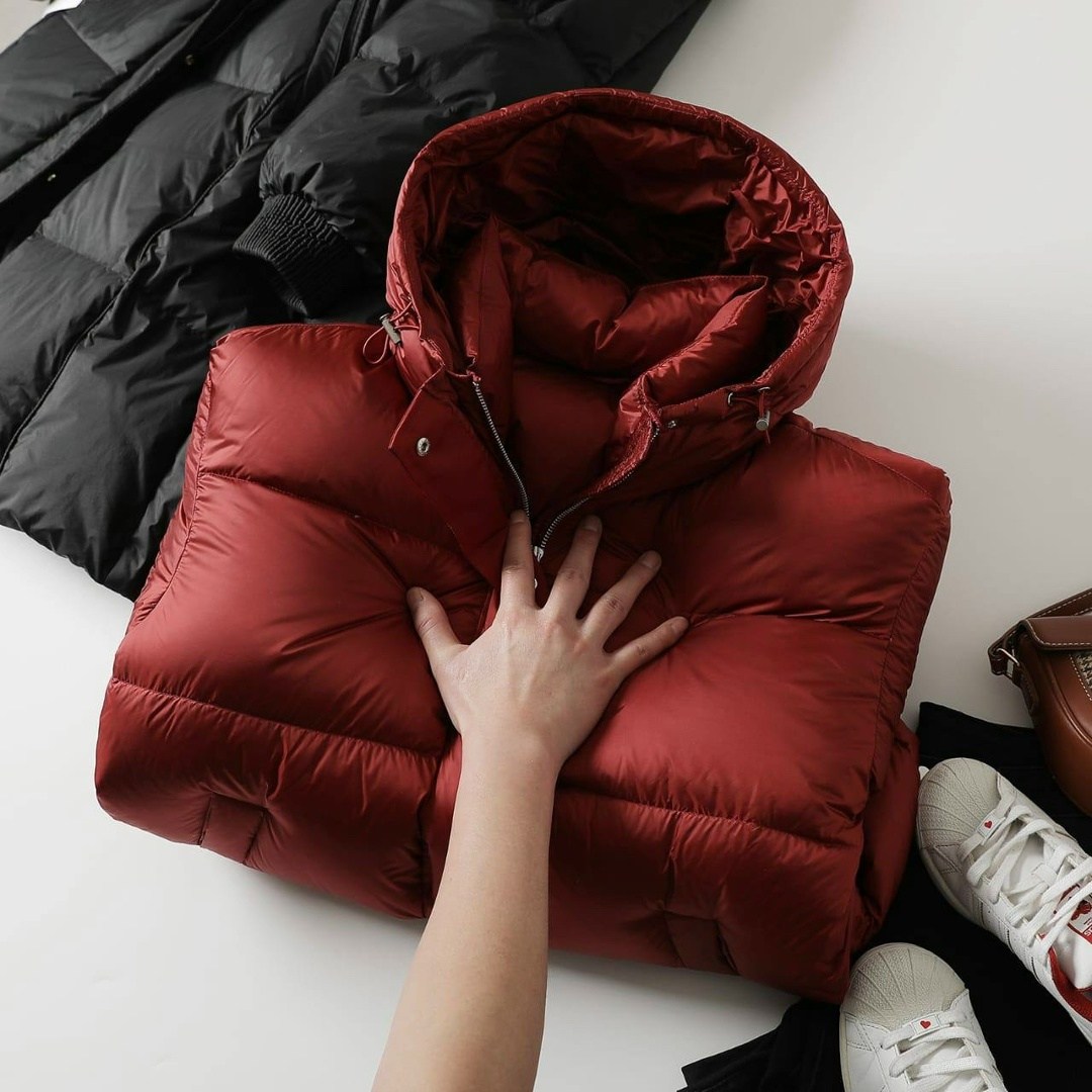 пуховик монклер красный,куртка монклер валентино,куртка монклер,пуховики монклер,пуховик