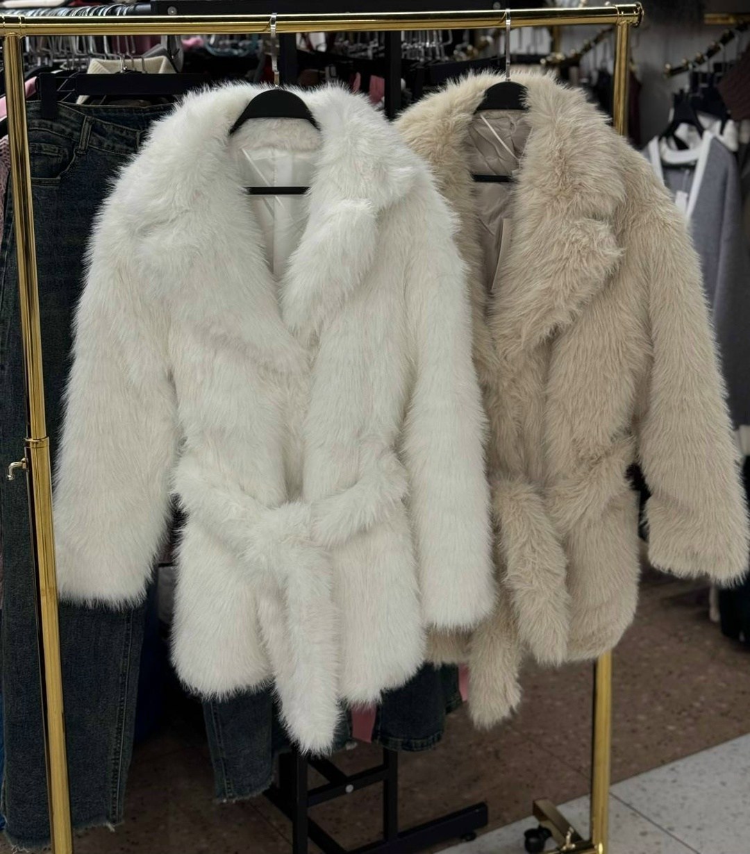 шуба из экомеха,шуба из эко меха,искусственная шуба,шубка,шуба пальто