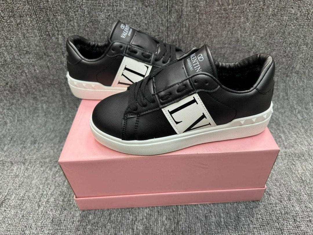 кеды valentino,кроссовки valentino,,кеды valentino женские,кроссовки женские valentino