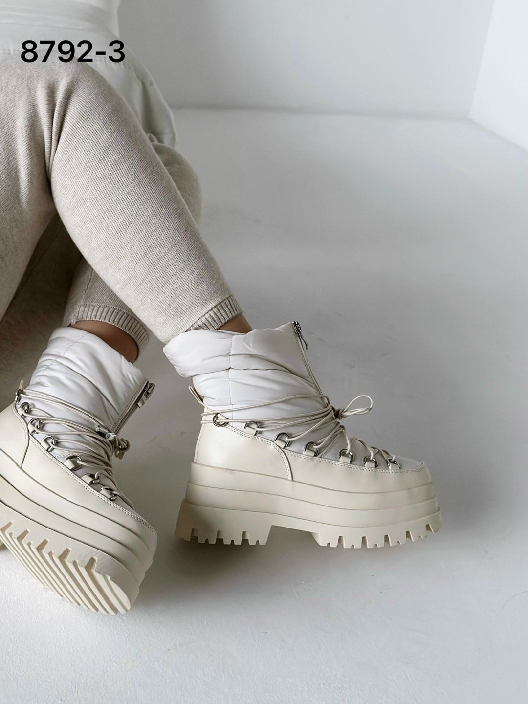 женские дутики,,дутики модные,зимние дутики, женская дутики