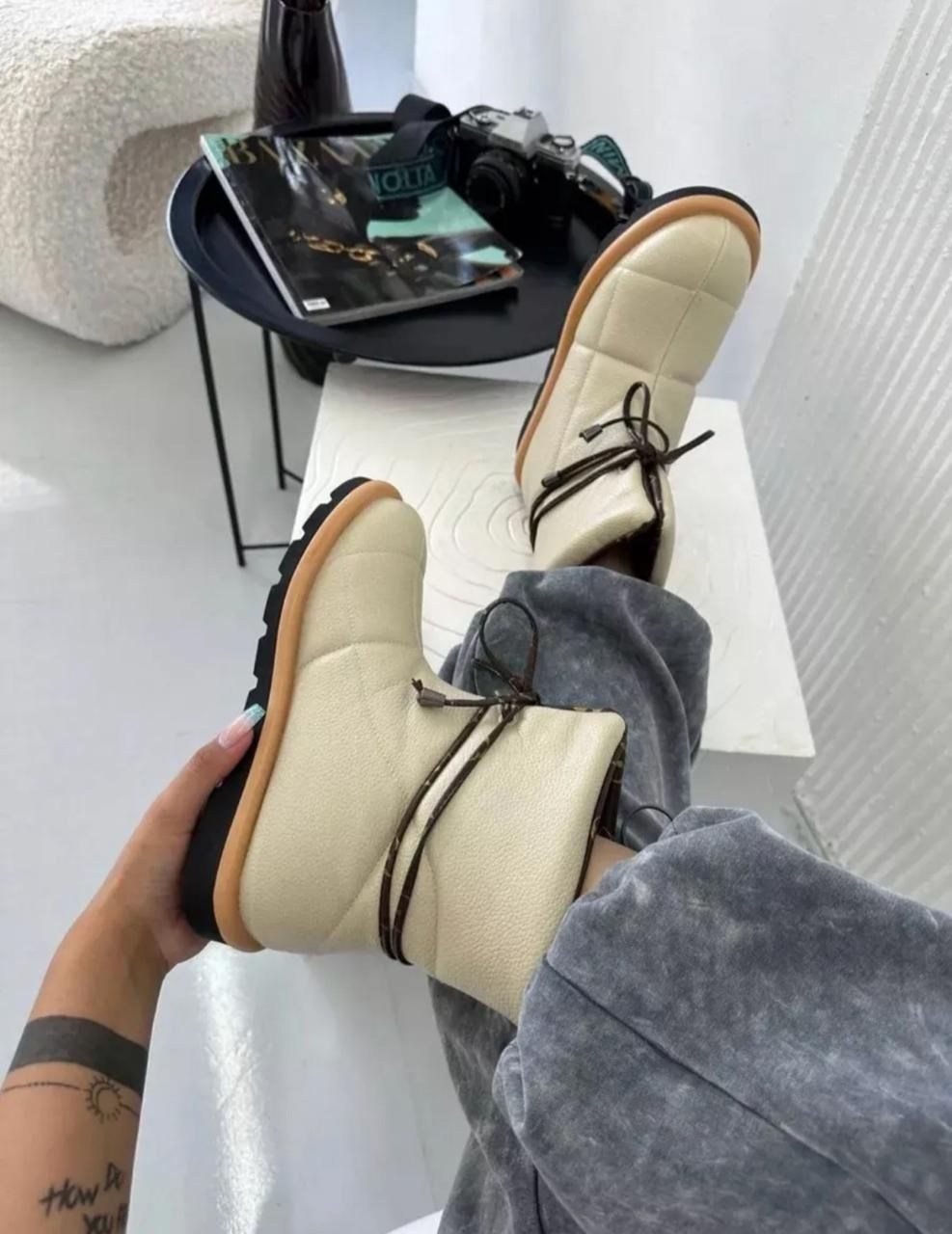 ,угги женские, женская,зимняя женская ,дутики женские