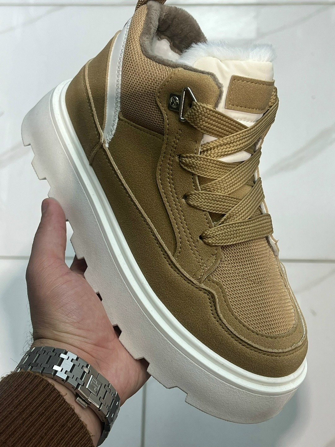 ,женские кроссовки,зимние женские кроссовки,зимние кроссовки,кроссовки утепленные женские