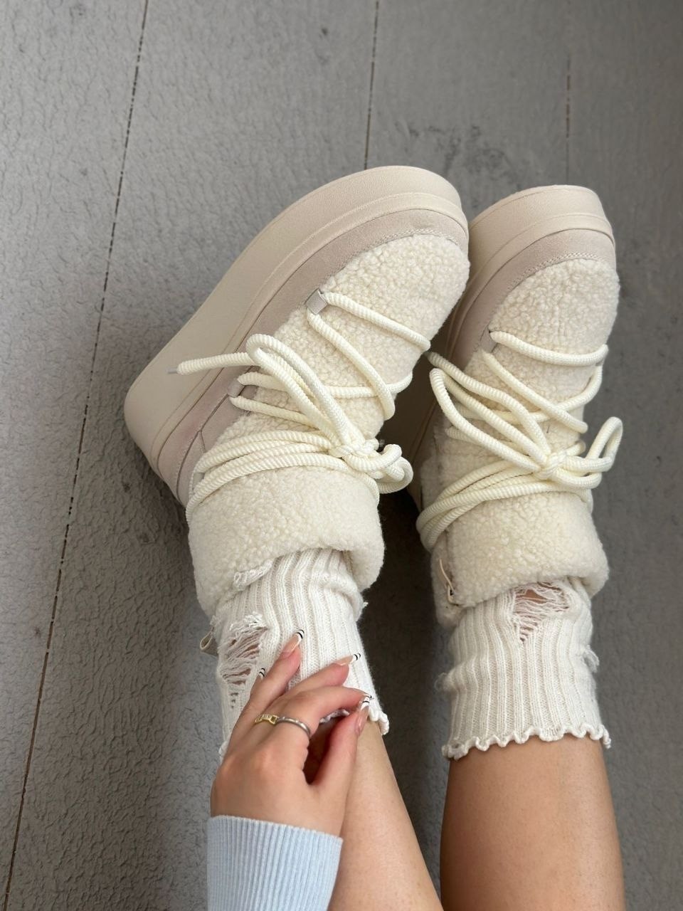 ,угги женские,угги луноходы женские,женская зимняя ,зимние угги на платформе