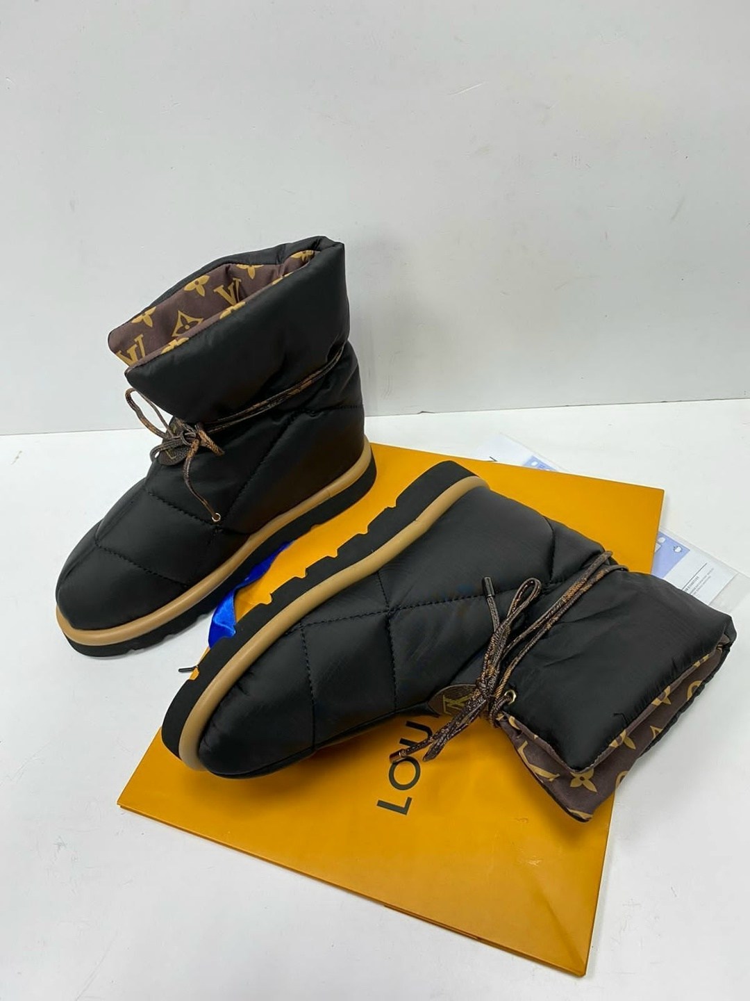 ботинки louis vuitton,ботинки louis vuitton женские зимние,дутики луи виттон,,сапоги дутики