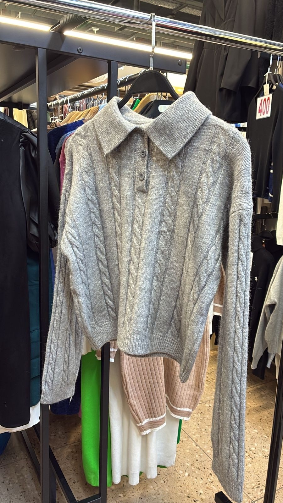 свитер с воротником поло,свитер с воротником,трикотажный свитер,свитера женские,свитер поло