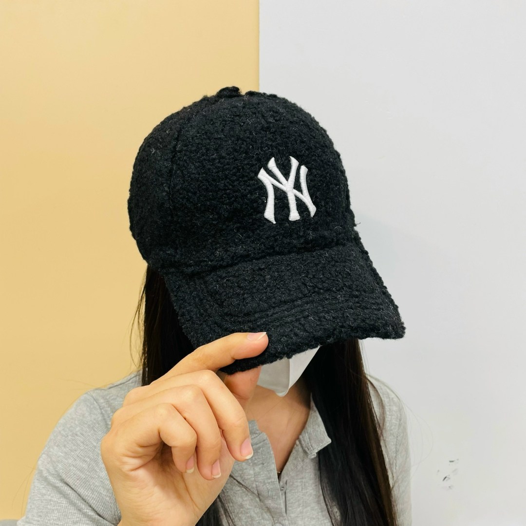 женская бейсболка,бейсболка для женщин,стильная бейсболка,теплая бейсболка,кепка